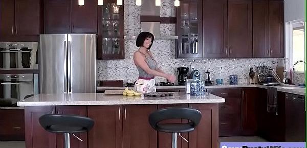  Sex Tape With Gorgeous Busty Hot Housewife (Veronica Avluv) video-28